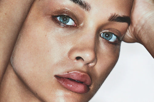 How The Defined Jaw Replaced High Cheekbones As Beauty’s Most-Wanted