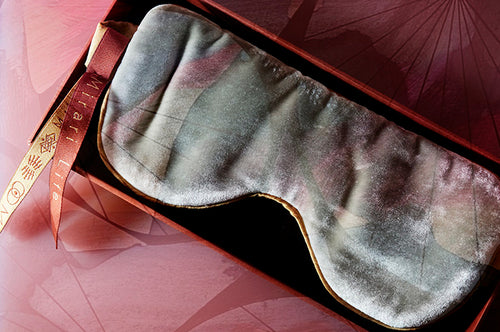 The EB Holiday Gift Guide 0.3